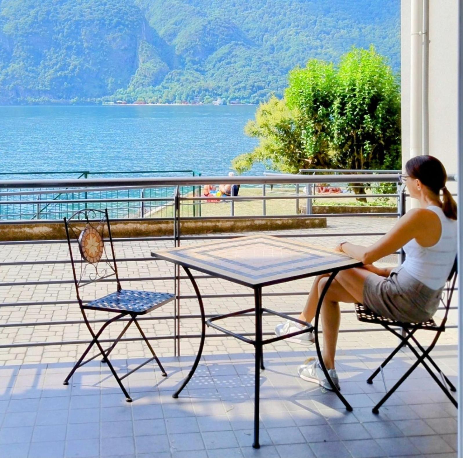 אבאדיה לריאנה Lake Como Casa La Rosa מראה חיצוני תמונה